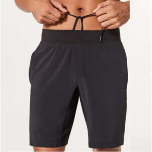 Lululemon Men's T.H.E. Athletic Lined Shorts Black sz M